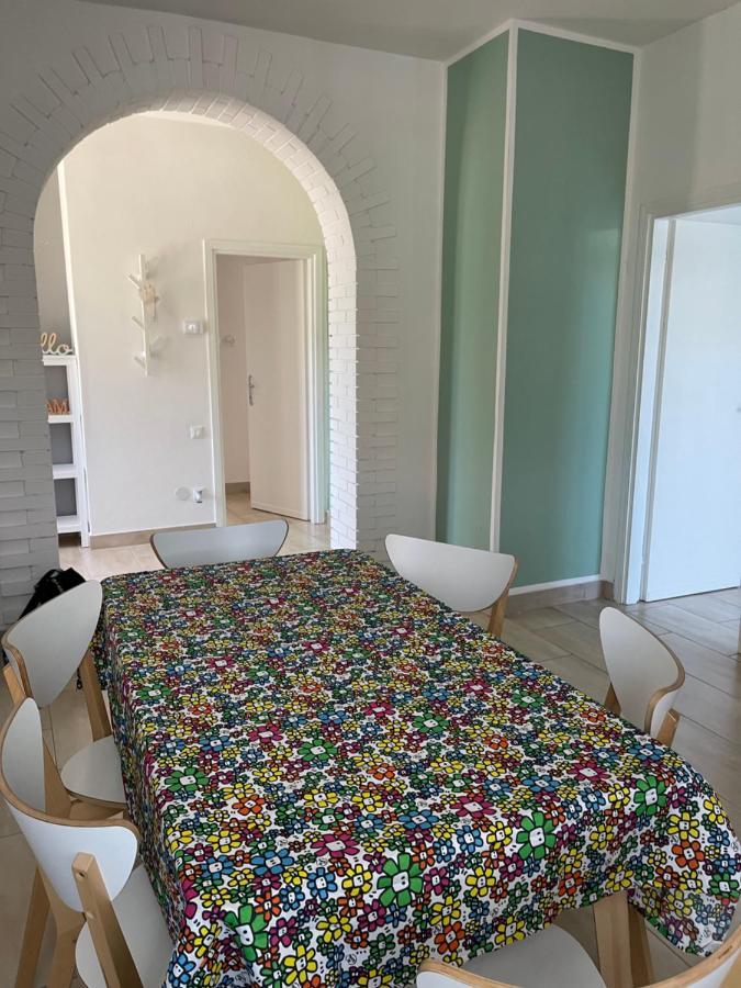 Villa Il Capriccio Di Silvia à Sirmione Extérieur photo